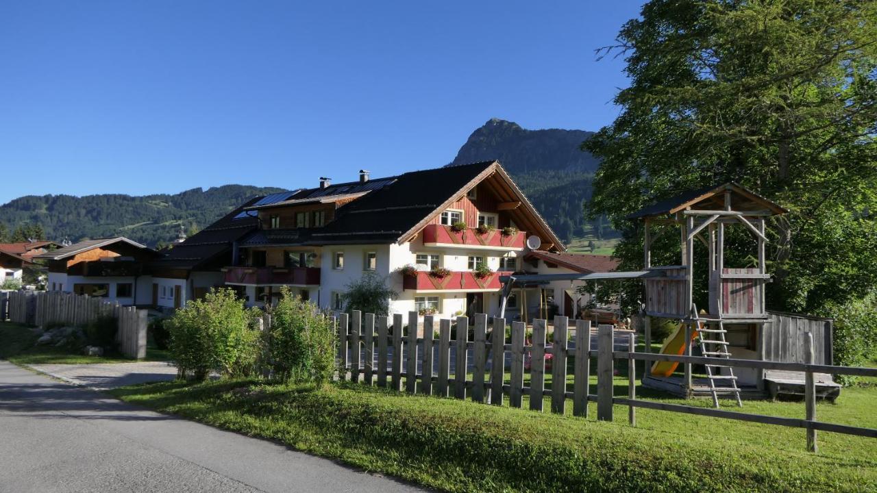 Rief Ingrid Und Hubert Lägenhet Tannheim Exteriör bild